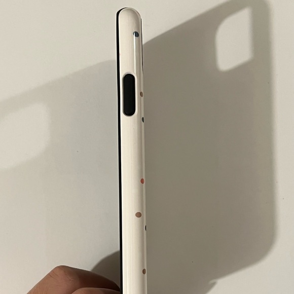 2/$30 iPhone 11 case from Kaseme in CAT LOVER BY MARINA BASTARACHE X SPCA - Picture 4 of 6